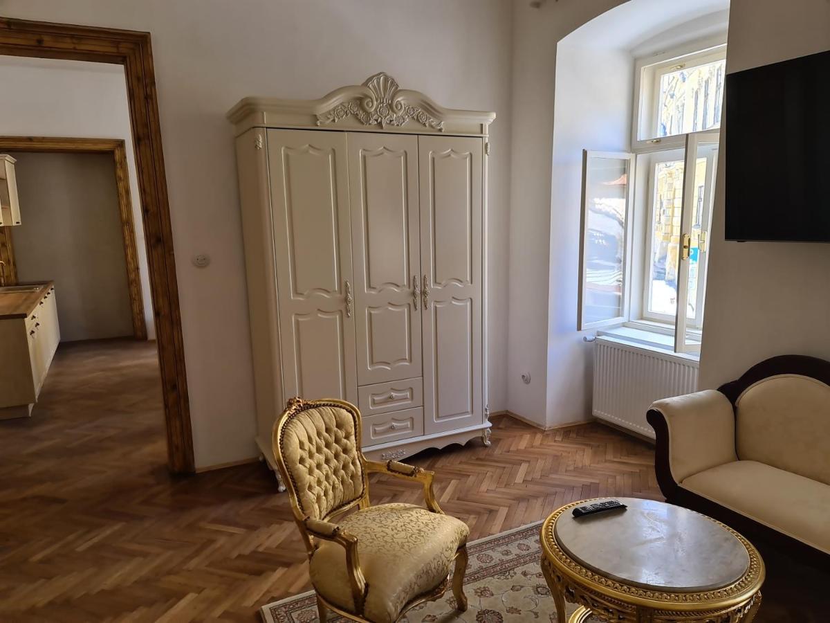 Apartmany Svaeta Barborka บันสกา ชีอาว์นีซา ภายนอก รูปภาพ