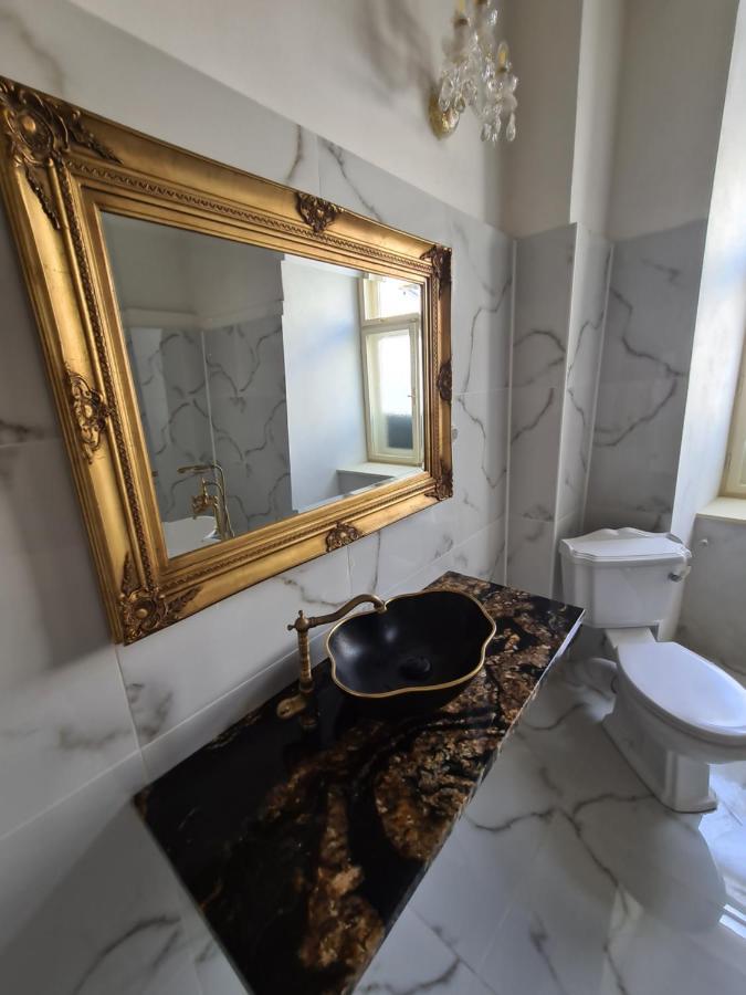 Apartmany Svaeta Barborka บันสกา ชีอาว์นีซา ภายนอก รูปภาพ